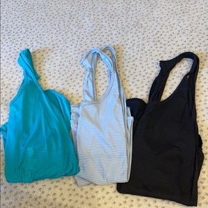 Set of 3 Lululemon tanks!
